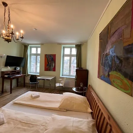 3 - Ferien Mittendrin * Schwerin (Mecklenburg-Vorpommern)